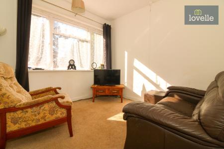 4 bedroom Semi-detached bungalow for sale in Conisholme Road, North Somercotes, LN11