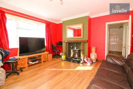 4 bedroom Semi-detached bungalow for sale in Conisholme Road, North Somercotes, LN11