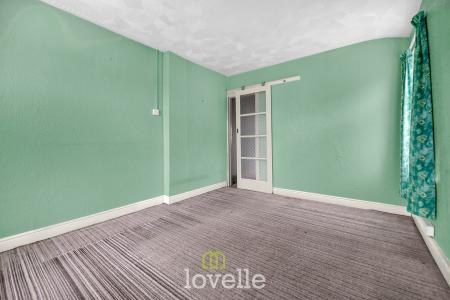 3 bedroom Terraced House for sale in Welholme Road, Grimsby, DN32