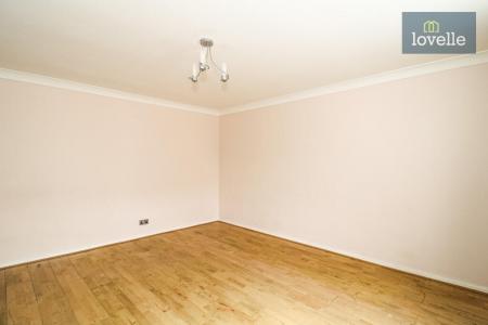 3 bedroom Terraced House to let in Westerdale Way, Grimsby, DN37