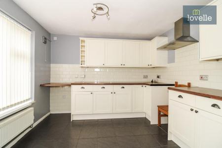 3 bedroom Terraced House to let in Westerdale Way, Grimsby, DN37