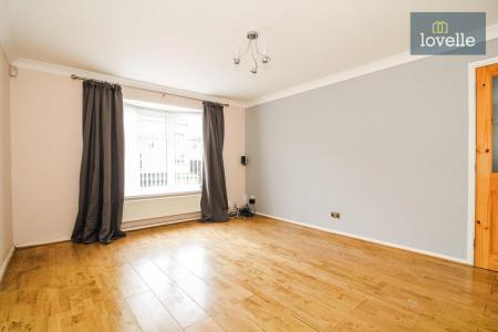 3 bedroom Terraced House to let in Westerdale Way, Grimsby, DN37