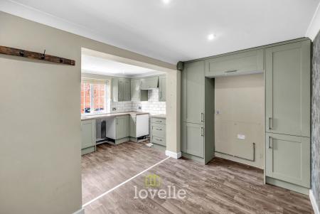 4 bedroom Detached house for sale in Belgrave Road, Scartho Top, Grimsby, DN33