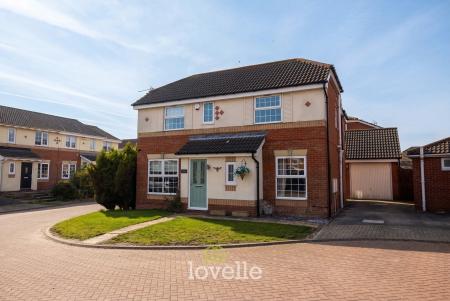 Belgrave Road, Scartho Top, Grimsby, DN33
