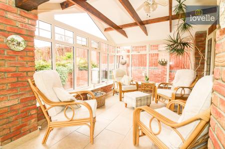 4 bedroom Detached house for sale in Top Road, Little Cawthorpe, LN11