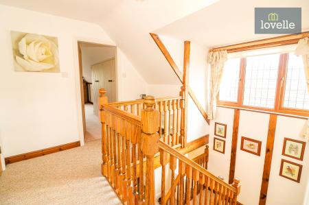 4 bedroom Detached house for sale in Top Road, Little Cawthorpe, LN11