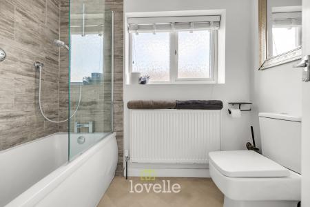 3 bedroom Semi-detached house for sale in Birkdale, Waltham, DN37