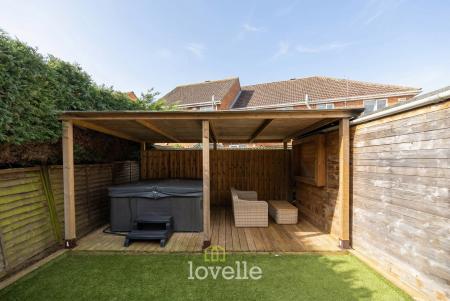 3 bedroom Semi-detached house for sale in Birkdale, Waltham, DN37