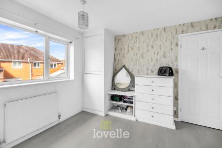 3 bedroom Semi-detached house for sale in Birkdale, Waltham, DN37