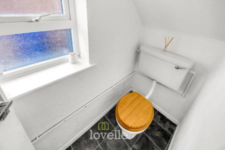 3 bedroom Semi-detached house for sale in Birkdale, Waltham, DN37