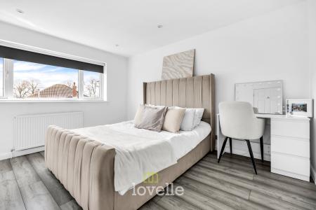 3 bedroom Semi-detached house for sale in Birkdale, Waltham, DN37