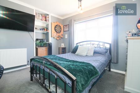 3 bedroom Semi-detached house for sale in St Bernards Avenue, Louth, LN11