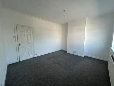 3 bedroom Terraced House to let in Durban Road, Grimsby, DN32