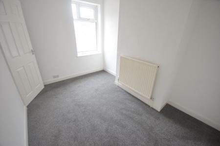 3 bedroom Terraced House to let in Durban Road, Grimsby, DN32