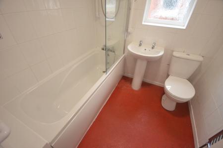 3 bedroom Terraced House to let in Durban Road, Grimsby, DN32