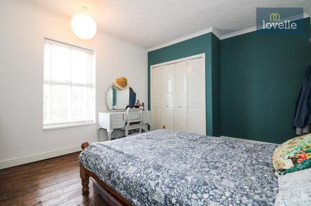 2 bedroom Terraced House for sale in Brackenborough Road, Louth, LN11