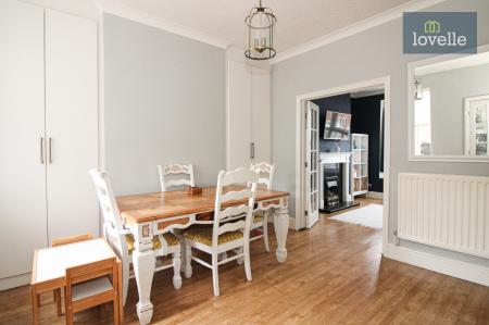 2 bedroom Terraced House for sale in Brackenborough Road, Louth, LN11