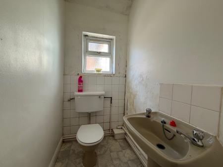 3 bedroom Terraced House for sale in Castle Street, Grimsby, DN32