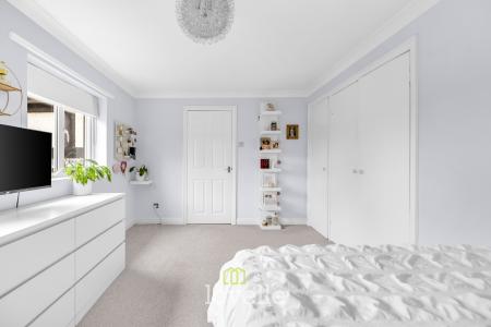 4 bedroom Detached house for sale in Cheapside, Waltham, DN37