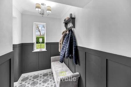 4 bedroom Detached house for sale in Cheapside, Waltham, DN37