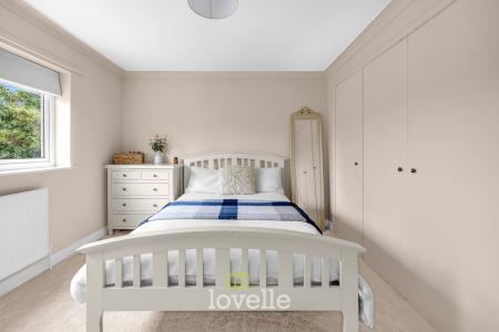 4 bedroom Detached house for sale in Cheapside, Waltham, DN37