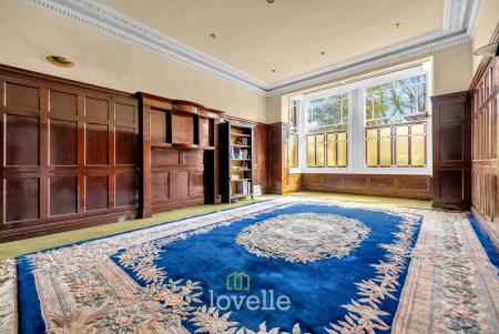 7 bedroom Detached house for sale in Abbey Road, Grimsby, DN32