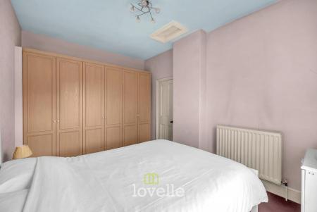 7 bedroom Detached house for sale in Abbey Road, Grimsby, DN32