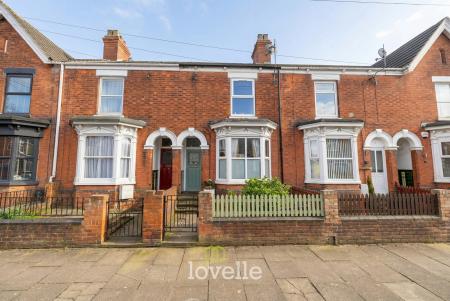 3 bedroom Terraced House for sale in St Augustine Avenue, Grimsby, DN32