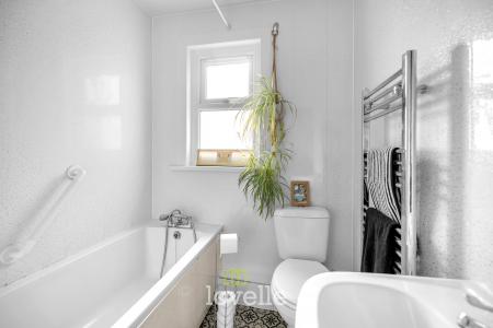 3 bedroom Terraced House for sale in St Augustine Avenue, Grimsby, DN32