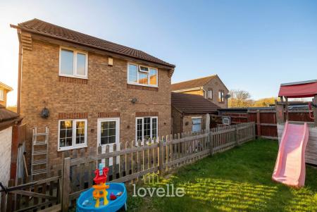 3 bedroom Detached house for sale in Harlstone Court, Laceby Acres, Grimsby, DN34