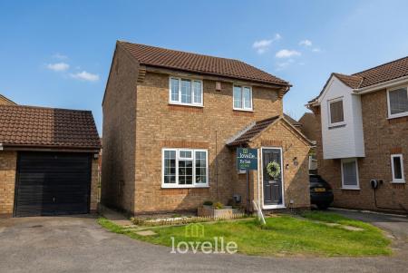 Harlstone Court, Laceby Acres, Grimsby, DN34