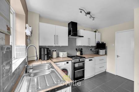 3 bedroom Detached house for sale in Harlstone Court, Laceby Acres, Grimsby, DN34