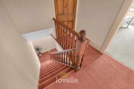 4 bedroom Terraced House for sale in Sackville Street, Grimsby, DN34