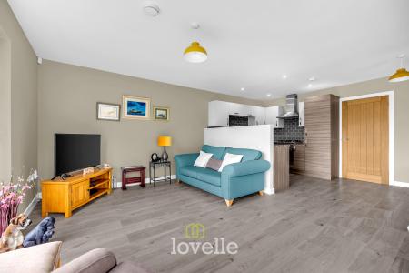 2 bedroom Semi-detached bungalow for sale in The Cedars, Grimsby, DN34