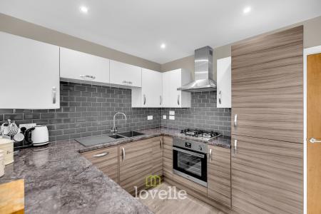 2 bedroom Semi-detached bungalow for sale in The Cedars, Grimsby, DN34