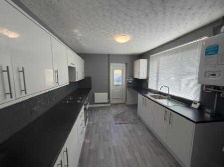 3 bedroom Terraced House to let in Montague Street, Cleethorpes, DN35