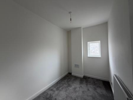 3 bedroom Terraced House to let in Montague Street, Cleethorpes, DN35