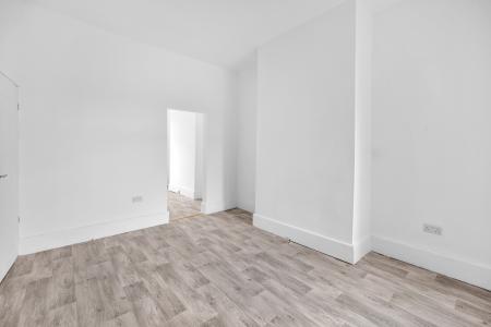 3 bedroom Terraced House for sale in Grafton Street, Grimsby, DN32