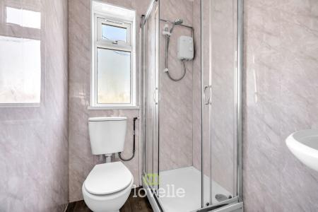 2 bedroom Terraced House for sale in Fairfax Road, Grimsby, DN34