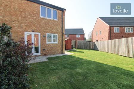 2 bedroom Semi-detached house for sale in Acorn Avenue, Louth, LN11
