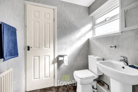 3 bedroom Terraced House for sale in Buttermere Way, Grimsby, DN32