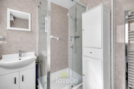 3 bedroom Terraced House for sale in Buttermere Way, Grimsby, DN32