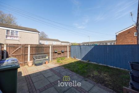 3 bedroom Terraced House for sale in Buttermere Way, Grimsby, DN32