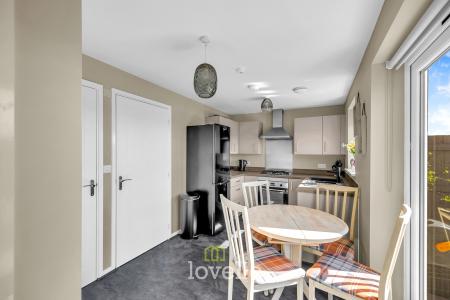 3 bedroom Semi-detached house for sale in Buttercup Way, Scartho Top, Grimsby, DN33