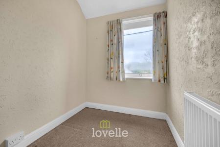 3 bedroom Terraced House for sale in Chelmsford Avenue, Grimsby, DN34