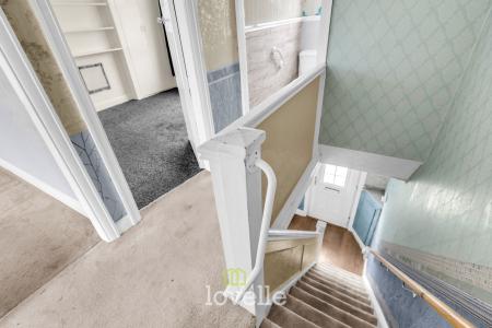 3 bedroom Terraced House for sale in Chelmsford Avenue, Grimsby, DN34