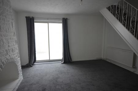 3 bedroom Semi-detached house to let in Collingwood Crescent, Laceby Acres, Grimsby, DN34