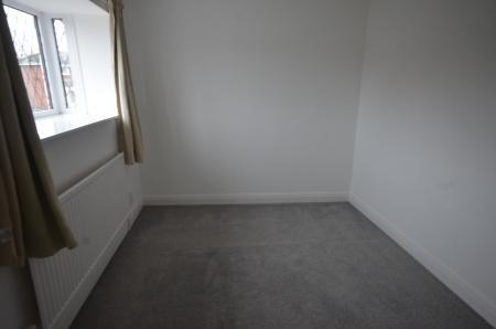 3 bedroom Semi-detached house to let in Collingwood Crescent, Laceby Acres, Grimsby, DN34