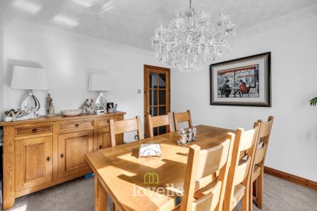 4 bedroom Detached house for sale in Cowslip Court, Healing, DN41