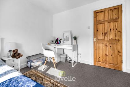 4 bedroom Detached house for sale in Cowslip Court, Healing, DN41